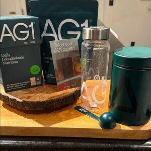 AG1 Mega Bundle! Nututional Greens plus accessories
